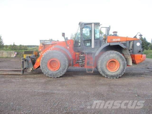 Hitachi ZW 310 Iekrāvēji uz riteņiem