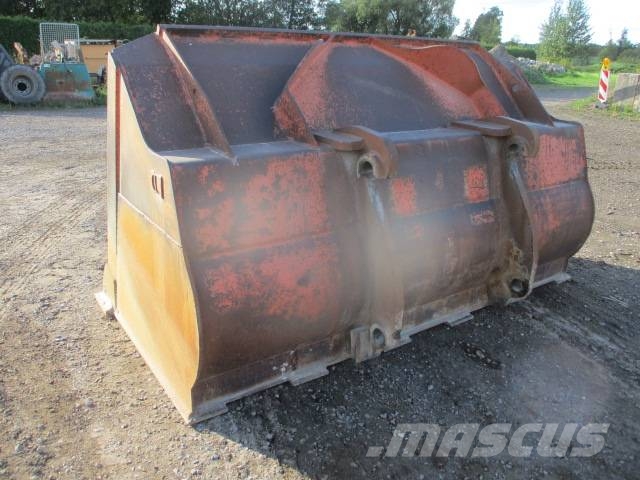 Hitachi ZW 310 Iekrāvēji uz riteņiem