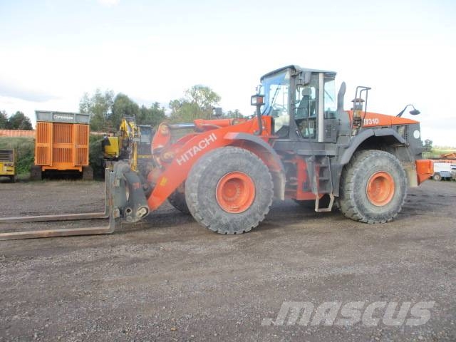 Hitachi ZW 310 Iekrāvēji uz riteņiem