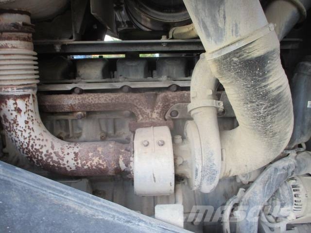 Hitachi ZW 310 Iekrāvēji uz riteņiem