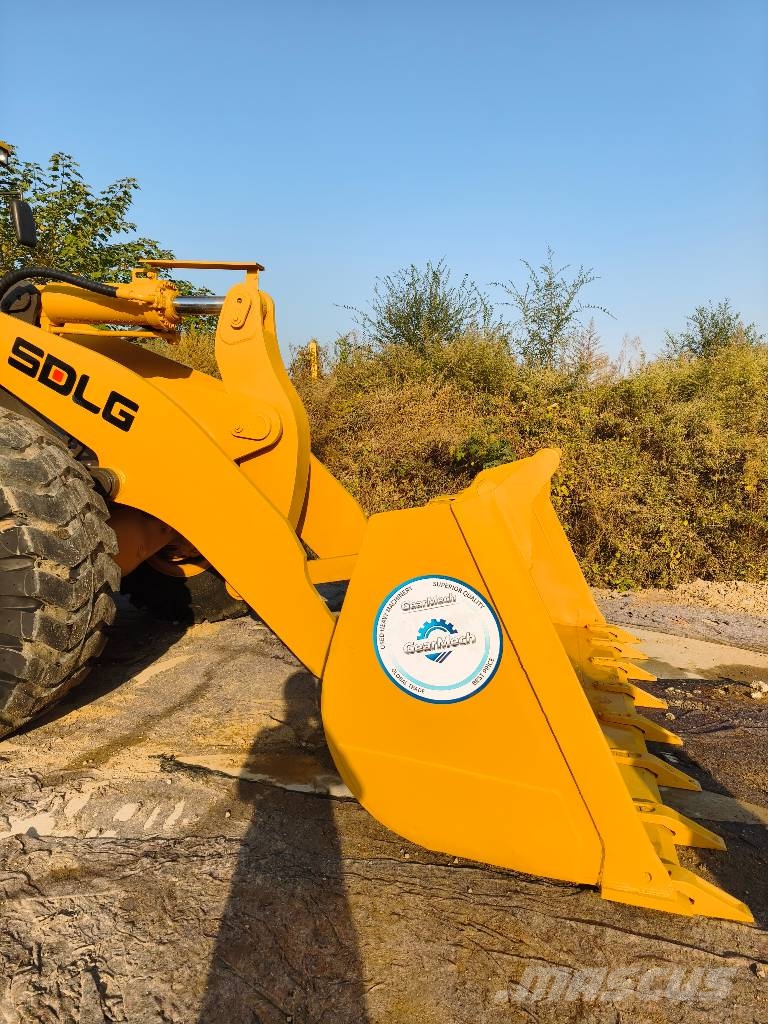 SDLG LG 956 L 輪胎式裝載機