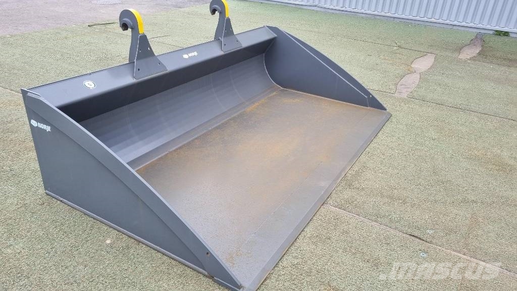 Norje Planeringsskopa , Bredd 2650mm ''SÅLD'' Chargeuse sur pneus