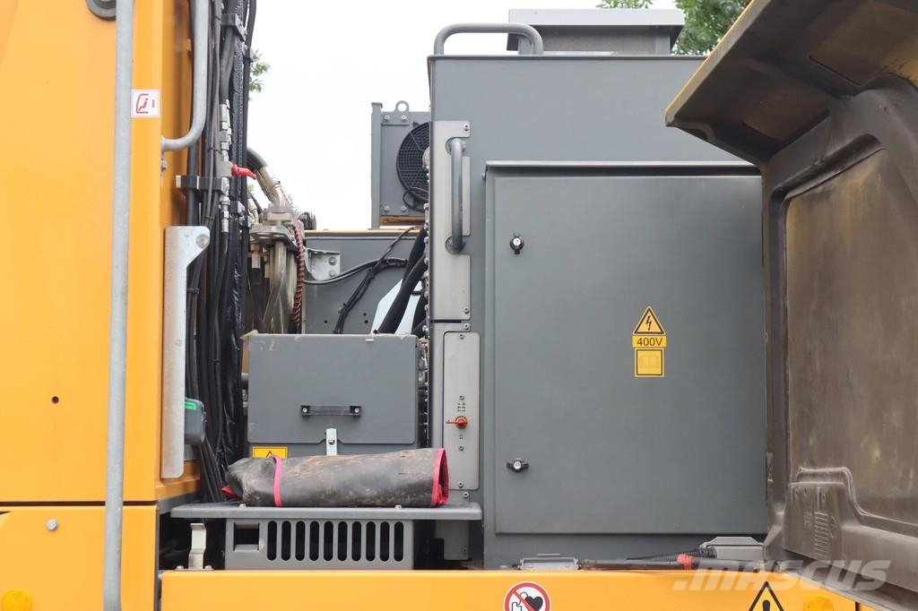 Liebherr LH26 EC | FULL ELECTRIC | LIFT CAB Waste / industry handlers