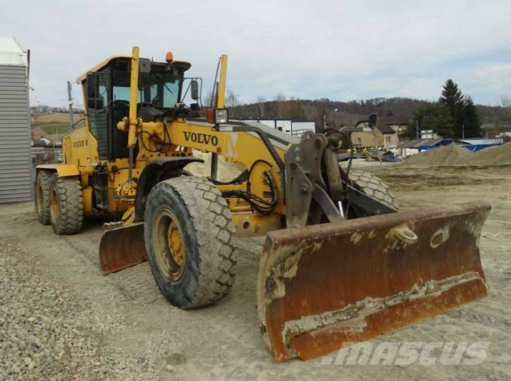 Volvo G 946 معدات تمهيد الطرق