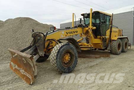 Volvo G 946 معدات تمهيد الطرق