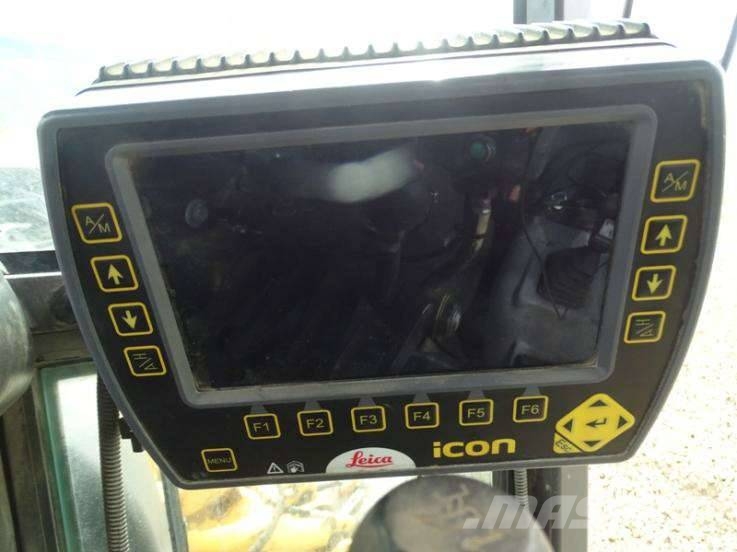 Volvo G 946 معدات تمهيد الطرق