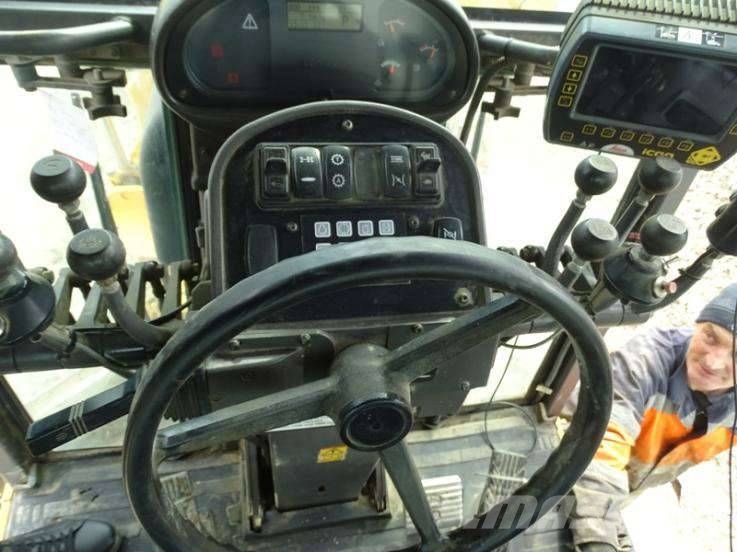 Volvo G 946 معدات تمهيد الطرق