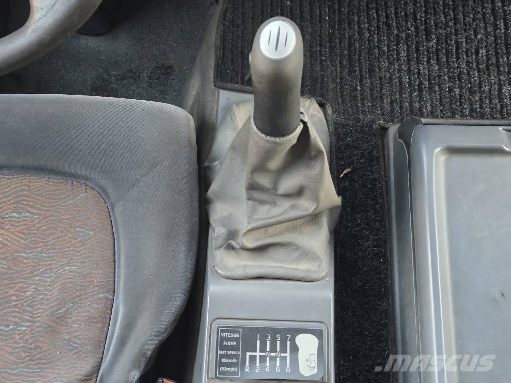 Renault Premium 420 DCI 牵引车