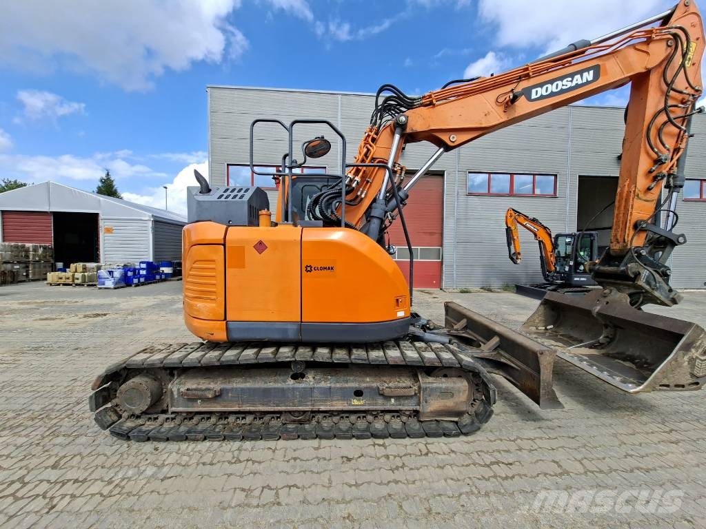 Doosan DX 140 LCR حفارات زحافة
