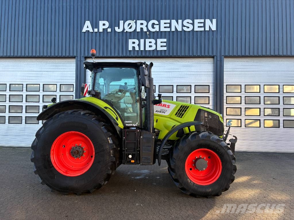 CLAAS Axion 870 Traktori