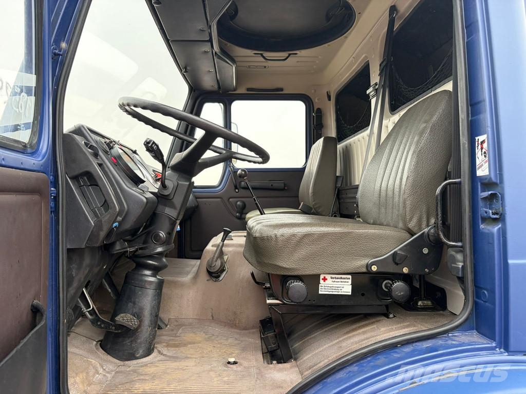 Mercedes-Benz 1017 4X4 blue Otros camiones