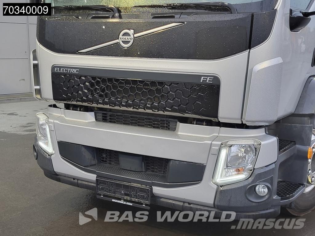 Volvo FEE 62R FE 6X2 100% electric 200kW chassis Full Ai Containertrucks met kabelsysteem
