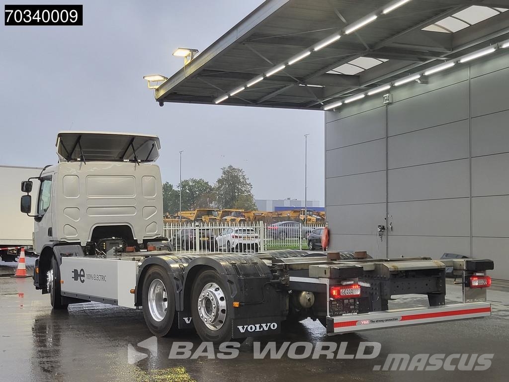 Volvo FEE 62R FE 6X2 100% electric 200kW chassis Full Ai Containertrucks met kabelsysteem