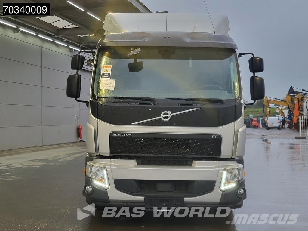 Volvo FEE 62R FE 6X2 100% electric 200kW chassis Full Ai Containertrucks met kabelsysteem