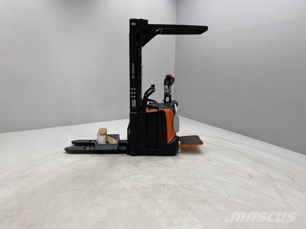 Toyota SPE140L Meeloop stapelaar
