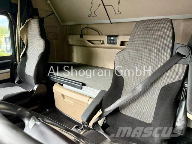 MAN TGX 26.460 / 6x2 / Liftachse / Euro6 Седельные тягачи