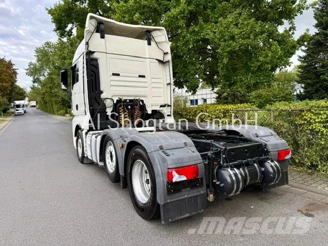 MAN TGX 26.460 / 6x2 / Liftachse / Euro6 Седельные тягачи