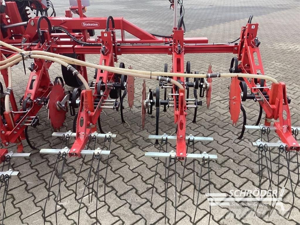 Lemken STEKETEE EC-WEEDER 8 / EC-STEER 7 ماكينات وملحقات زراعة أخرى