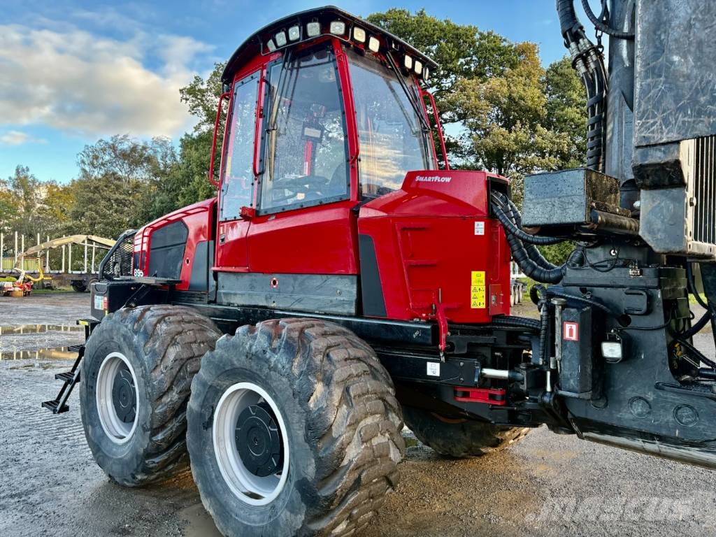 Komatsu 895 XT Vyvážecí traktory