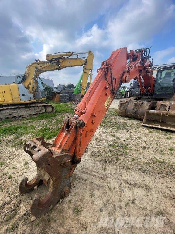 Hitachi ZX 210 LC-5 B 履带挖掘机