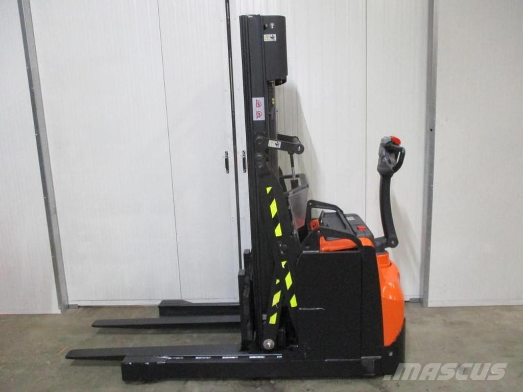 Toyota SWE120XR Electro-pallettrucks