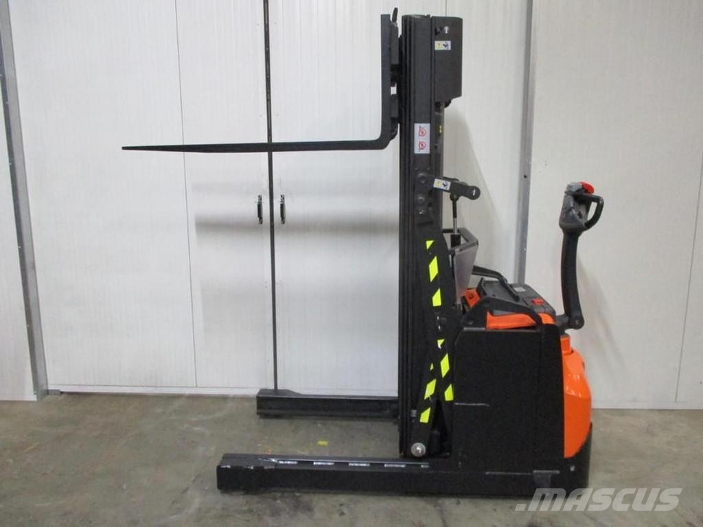Toyota SWE120XR Electro-pallettrucks