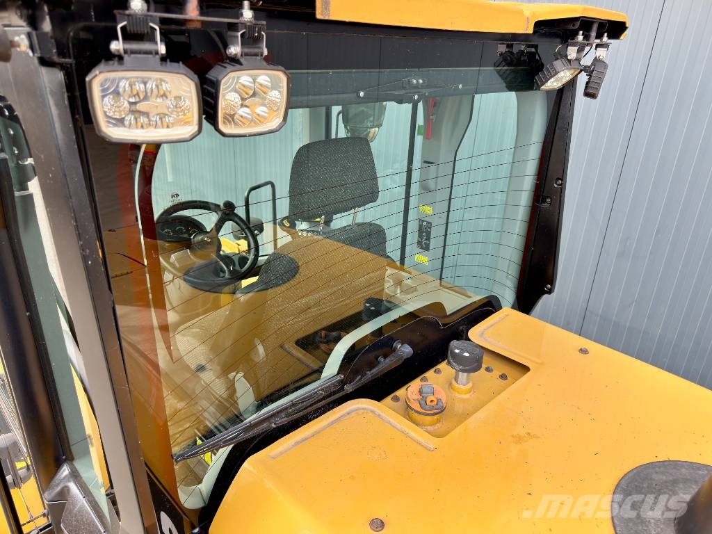CAT 926M Wielladers