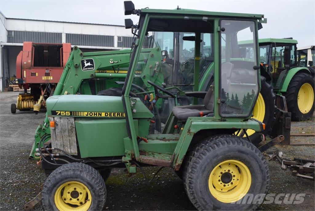 John Deere 755 曳引機