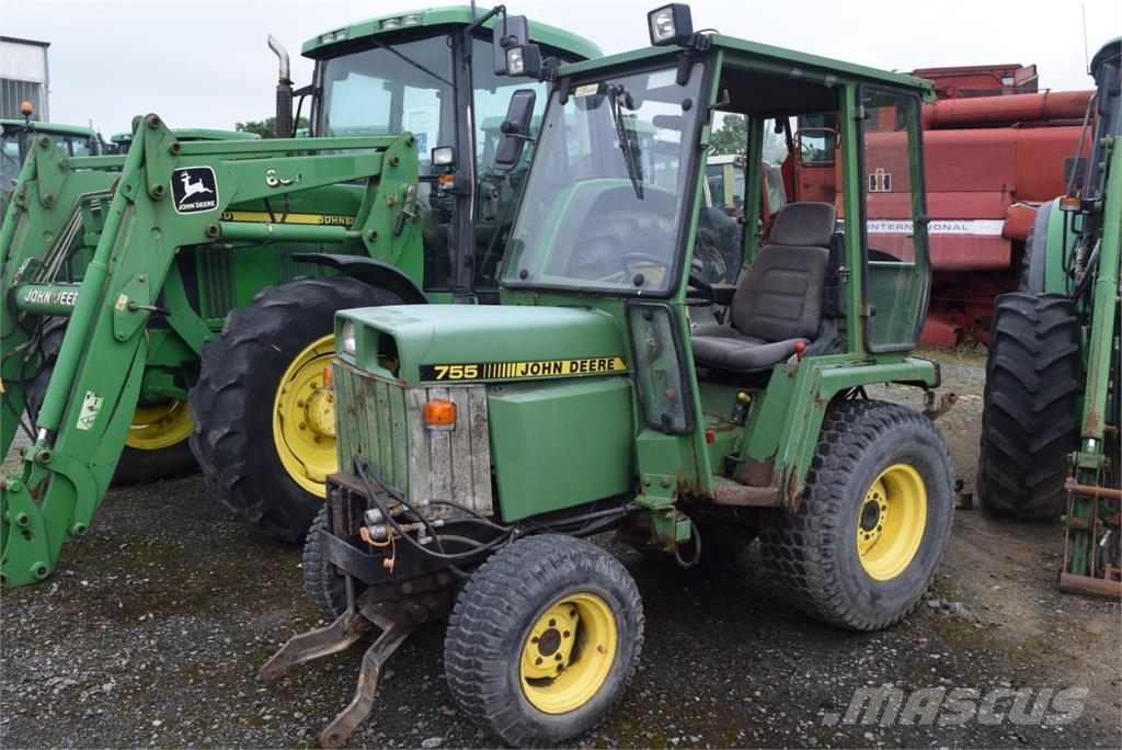 John Deere 755 曳引機