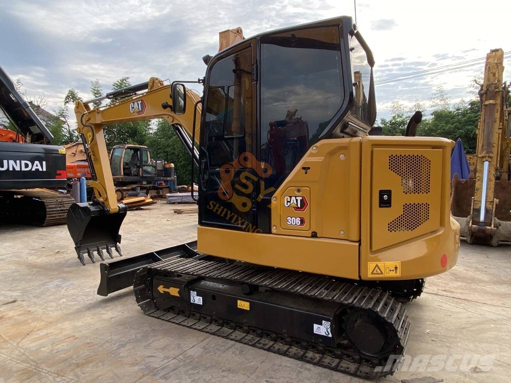 CAT 306 小型挖土機/掘鑿機<7t(小型挖掘機)
