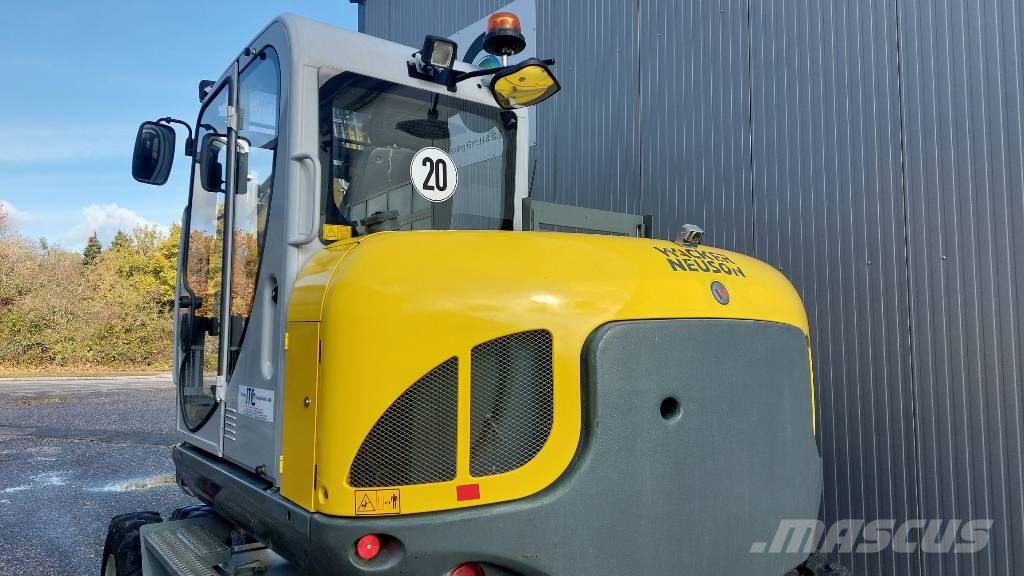Wacker Neuson EW 100 / 2x on stock Escavatori gommati