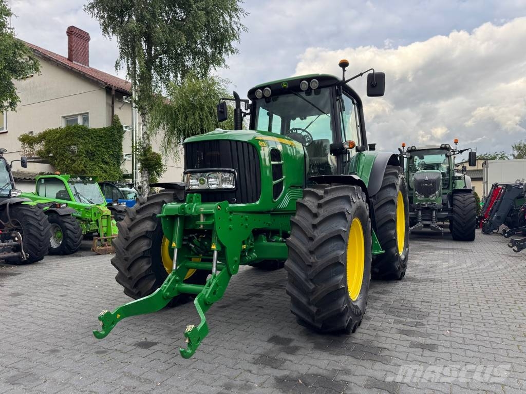 John Deere 6830 PREMIUM PowrQuad Трактори