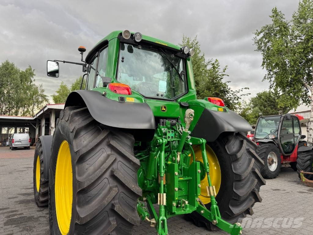 John Deere 6830 PREMIUM PowrQuad Трактори