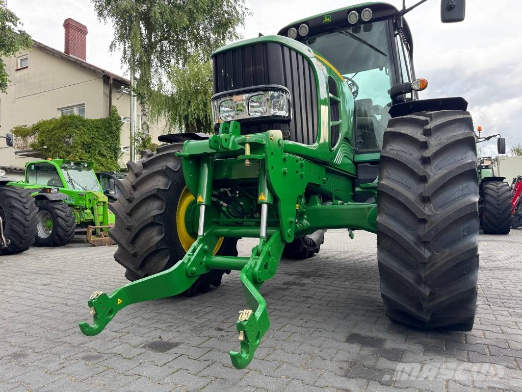 John Deere 6830 PREMIUM PowrQuad Трактори