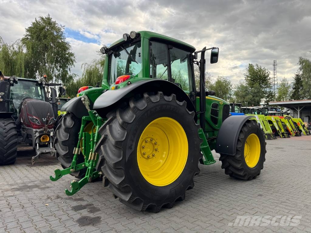 John Deere 6830 PREMIUM PowrQuad Трактори