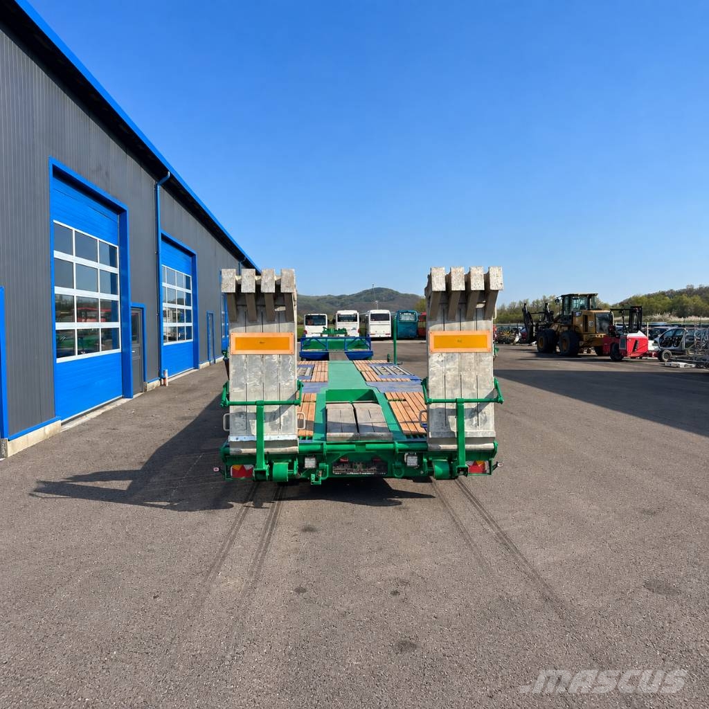 Meusburger MTS-3 / Ausziehbar bis 17,4 m / Liftachse / 3. Ach Semi remorque surbaissée