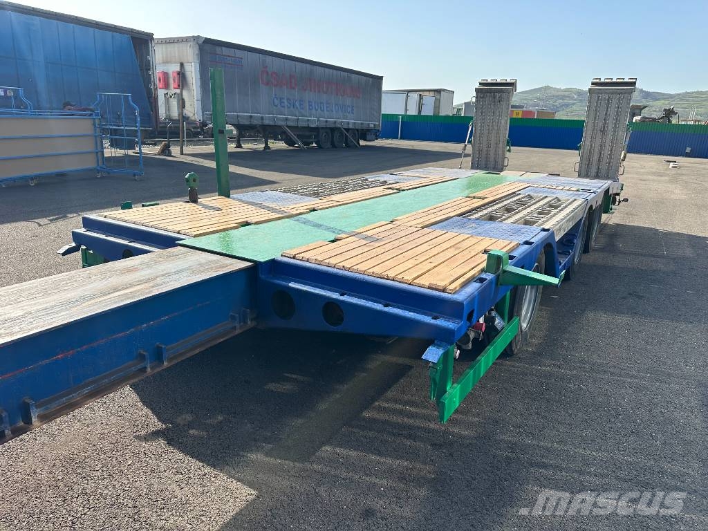 Meusburger MTS-3 / Ausziehbar bis 17,4 m / Liftachse / 3. Ach Semi remorque surbaissée