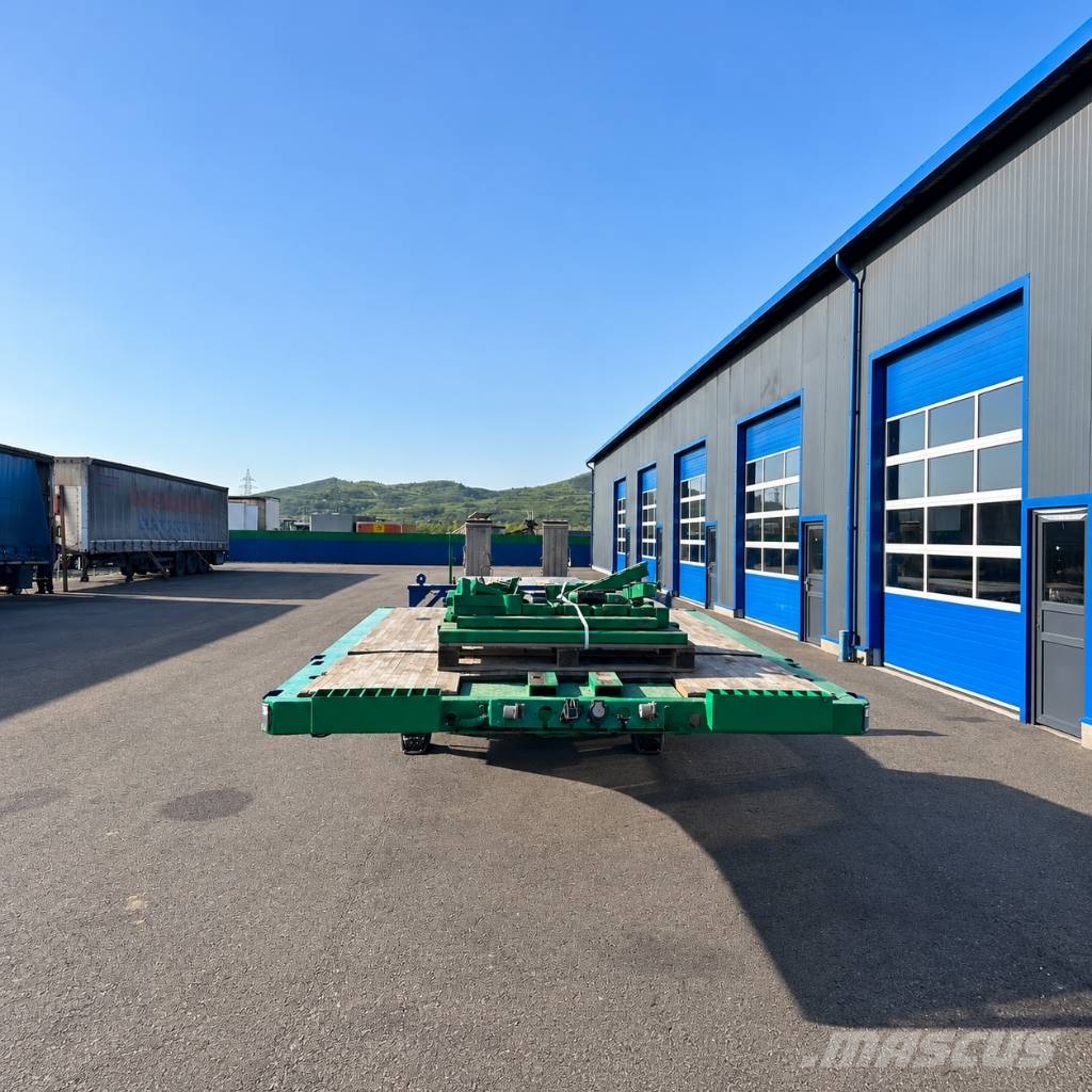 Meusburger MTS-3 / Ausziehbar bis 17,4 m / Liftachse / 3. Ach Semi remorque surbaissée
