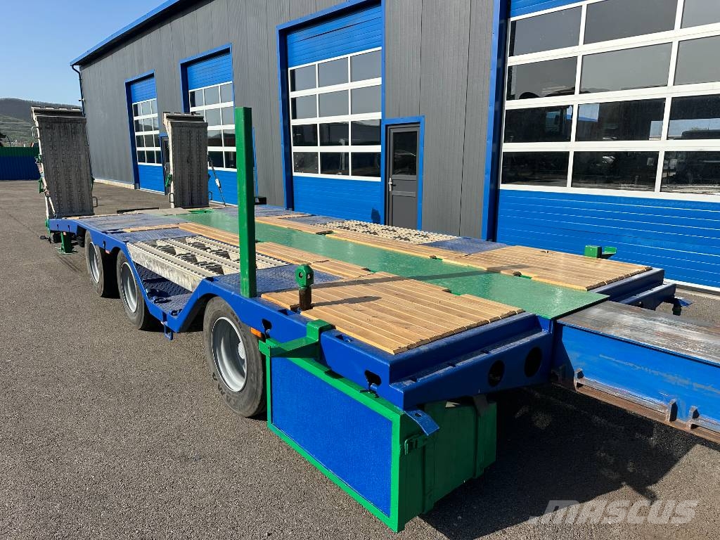 Meusburger MTS-3 / Ausziehbar bis 17,4 m / Liftachse / 3. Ach Semi remorque surbaissée