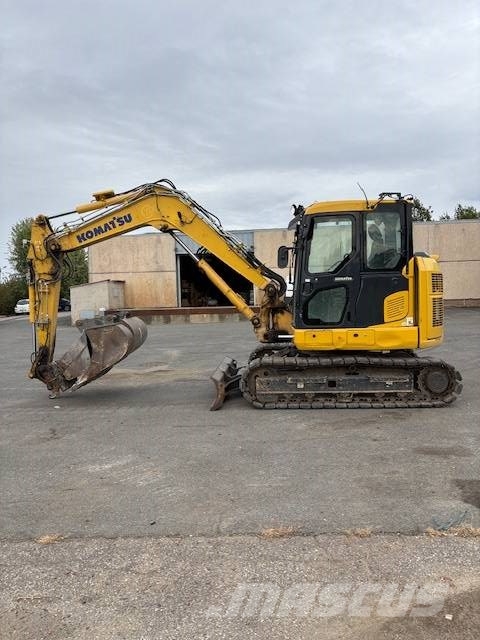 Komatsu PC 88 MR-11 حفارات وسط 7 طن - 12 طن