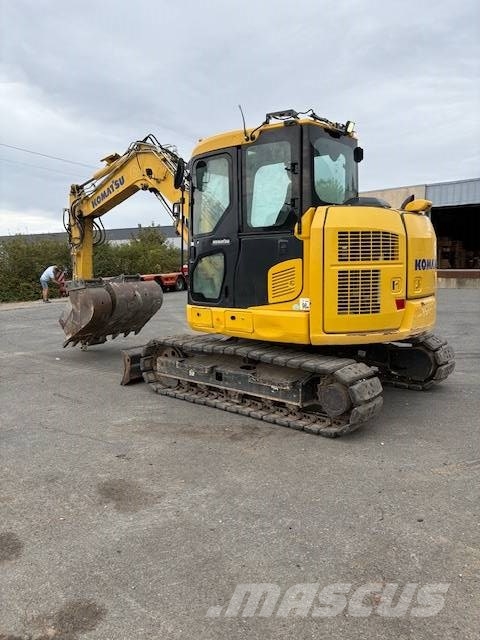 Komatsu PC 88 MR-11 حفارات وسط 7 طن - 12 طن