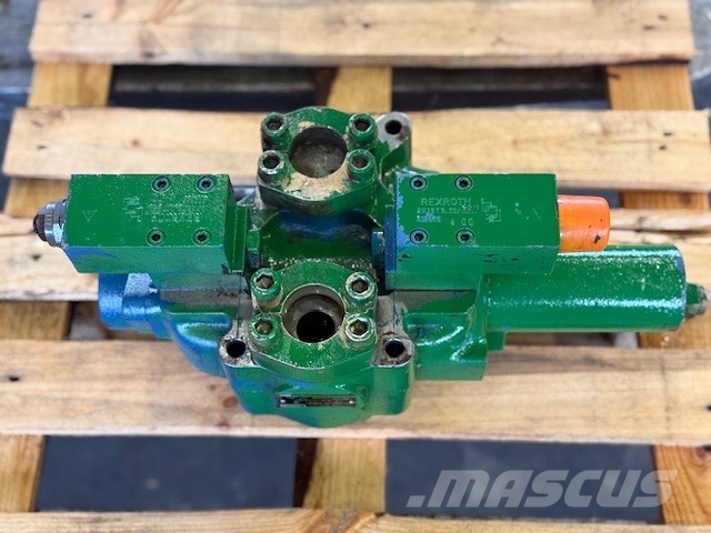 Liebherr additional hydraulic control valve for attachments Hydraulik