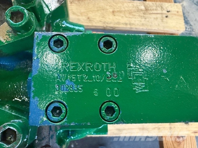 Liebherr additional hydraulic control valve for attachments Hydraulik