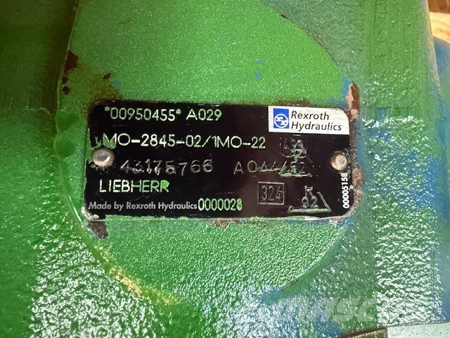 Liebherr additional hydraulic control valve for attachments Hydraulik