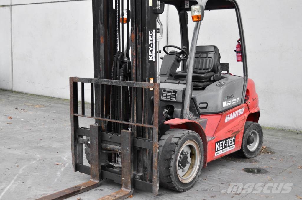 Manitou MI 30 D Dīzeļa autoiekrāvēji