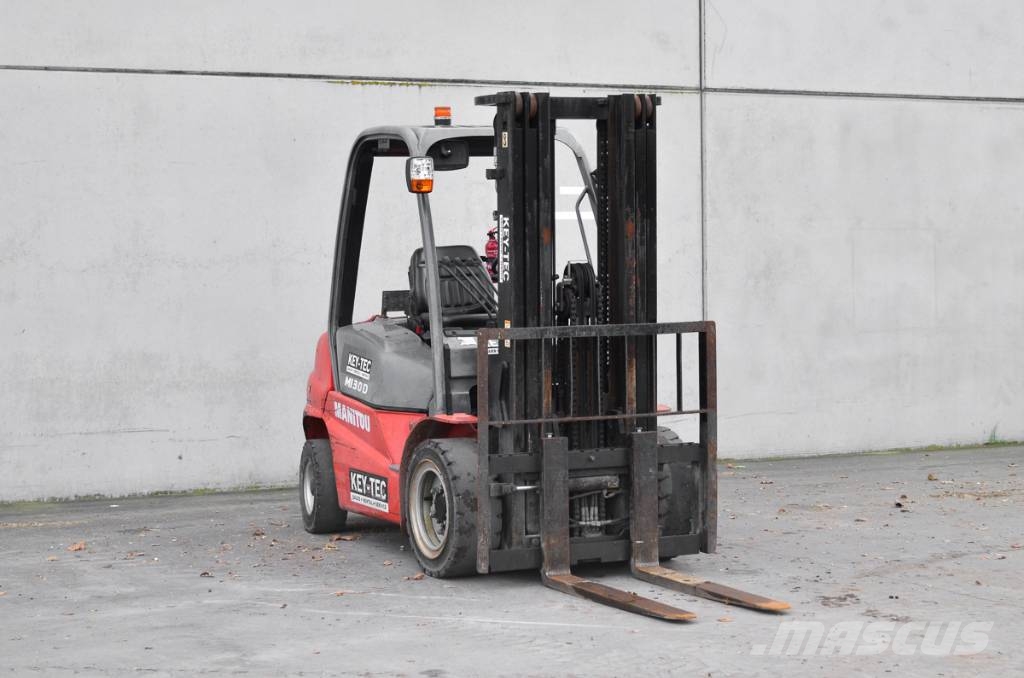 Manitou MI 30 D Dīzeļa autoiekrāvēji
