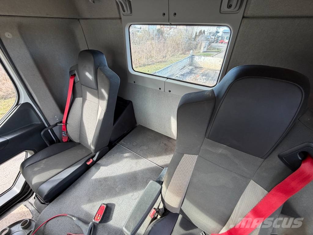 Renault MDA2C Dreiseitenkipper Semirremolques portacubetas