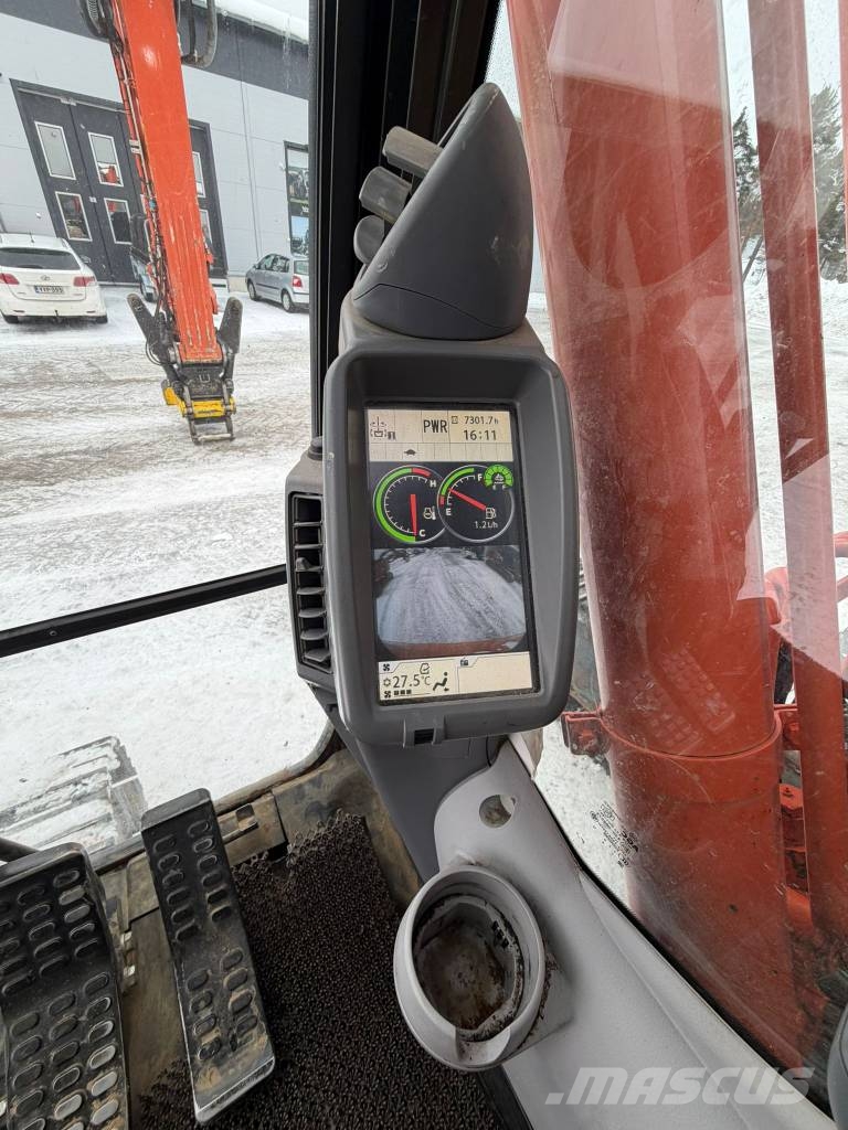 Hitachi ZX250LC-6 حفارات زحافة