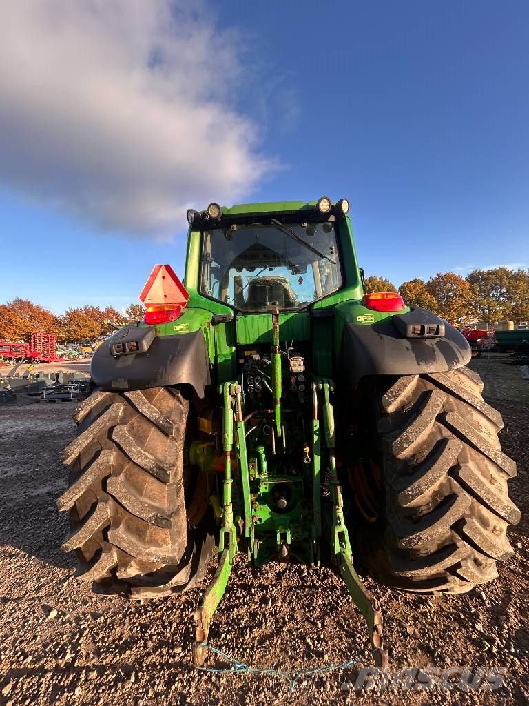 John Deere 7530 Premium AP Traktori