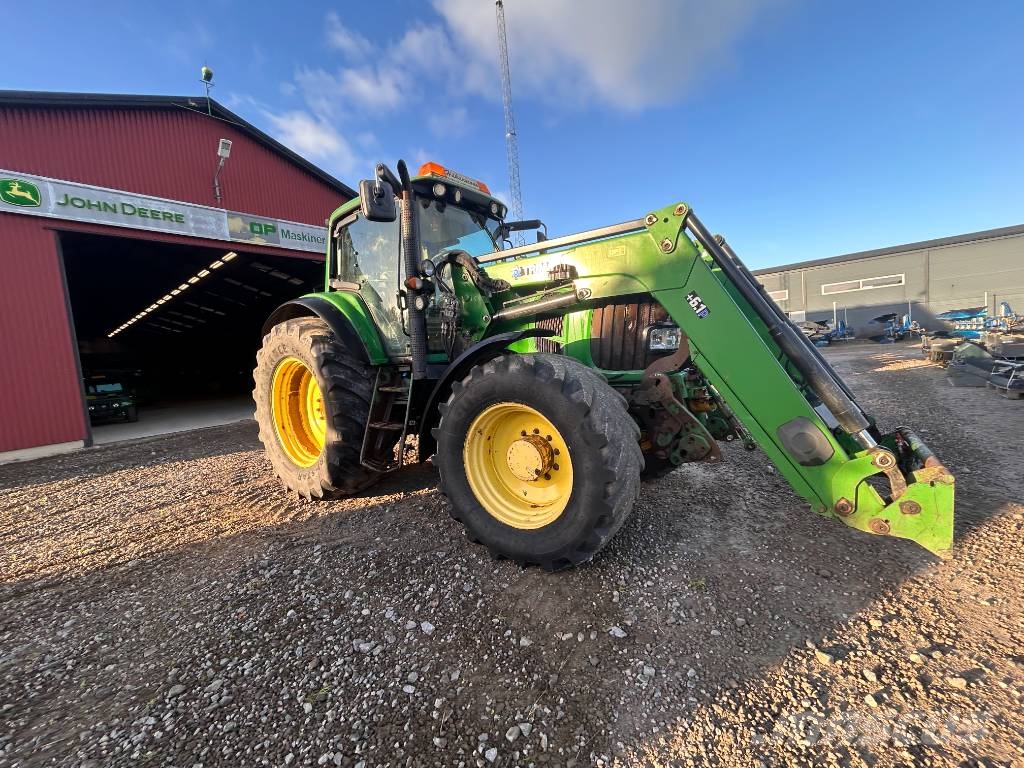 John Deere 7530 Premium AP Traktori